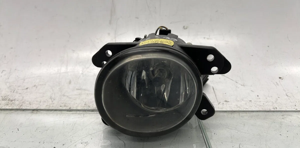 Phare antibrouillard avant droit SMART FORTWO 2 CABRIOLET occasion