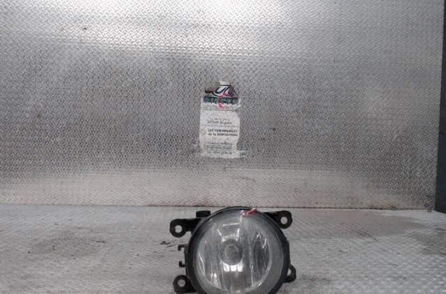 Phare antibrouillard avant droit Suzuki SWIFT III (MZ, EZ) 1.3 ddis (rs 413d) (2005) occasion