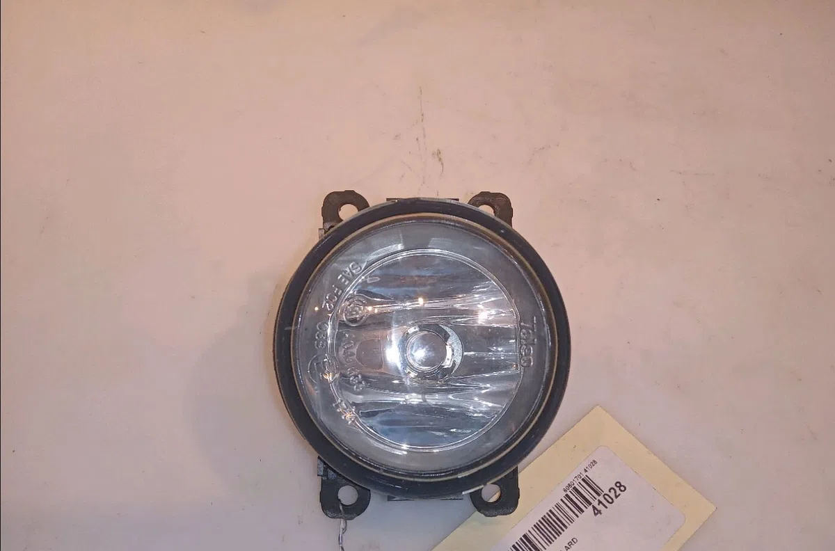 Phare antibrouillard avant droit Suzuki SX4 (EY, GY) 1.6 ddis (rw 416d) (2007) occasion