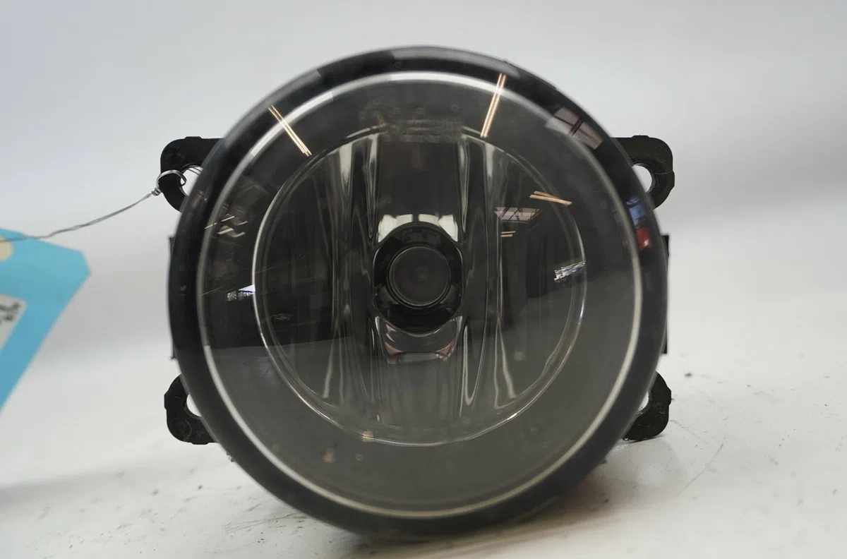 Phare antibrouillard avant droit Suzuki VITARA (LY) 1.6 allgrip (apk 416) (2015) occasion