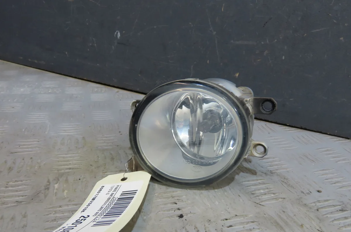 Phare antibrouillard avant droit Toyota IQ (_J1_) 1.0 (kgj10_) (2009-2015) occasion