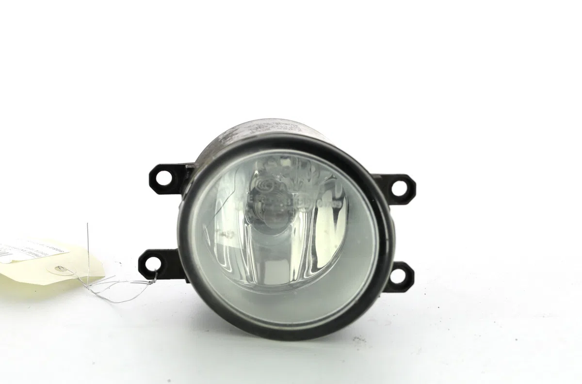 Phare antibrouillard avant droit Toyota YARIS (_P9_) 1.4 d-4d (nlp90_) (2005-2012) occasion