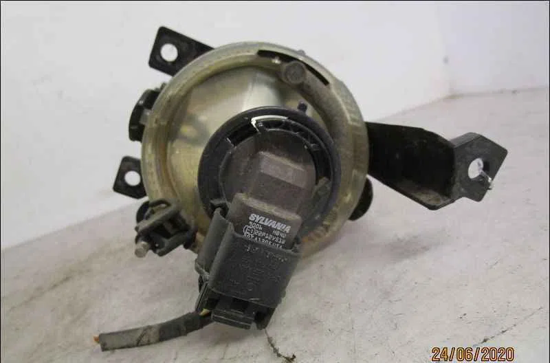 Phare antibrouillard avant droit VOLKSWAGEN CADDY III occasion