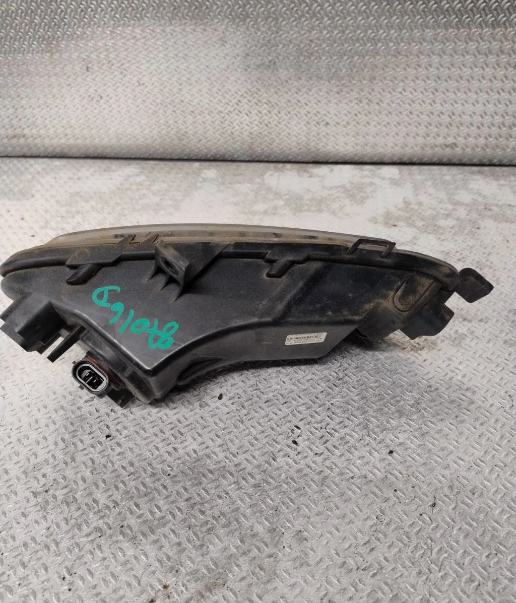 Phare antibrouillard avant droit VOLKSWAGEN CRAFTER 2 PHASE 1 occasion