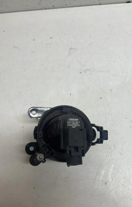 Phare antibrouillard avant droit Volkswagen GOLF V (1K1) 1.9 tdi (2003-2008) occasion