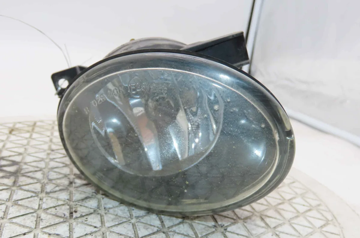 Phare antibrouillard avant droit VOLKSWAGEN GOLF VI occasion