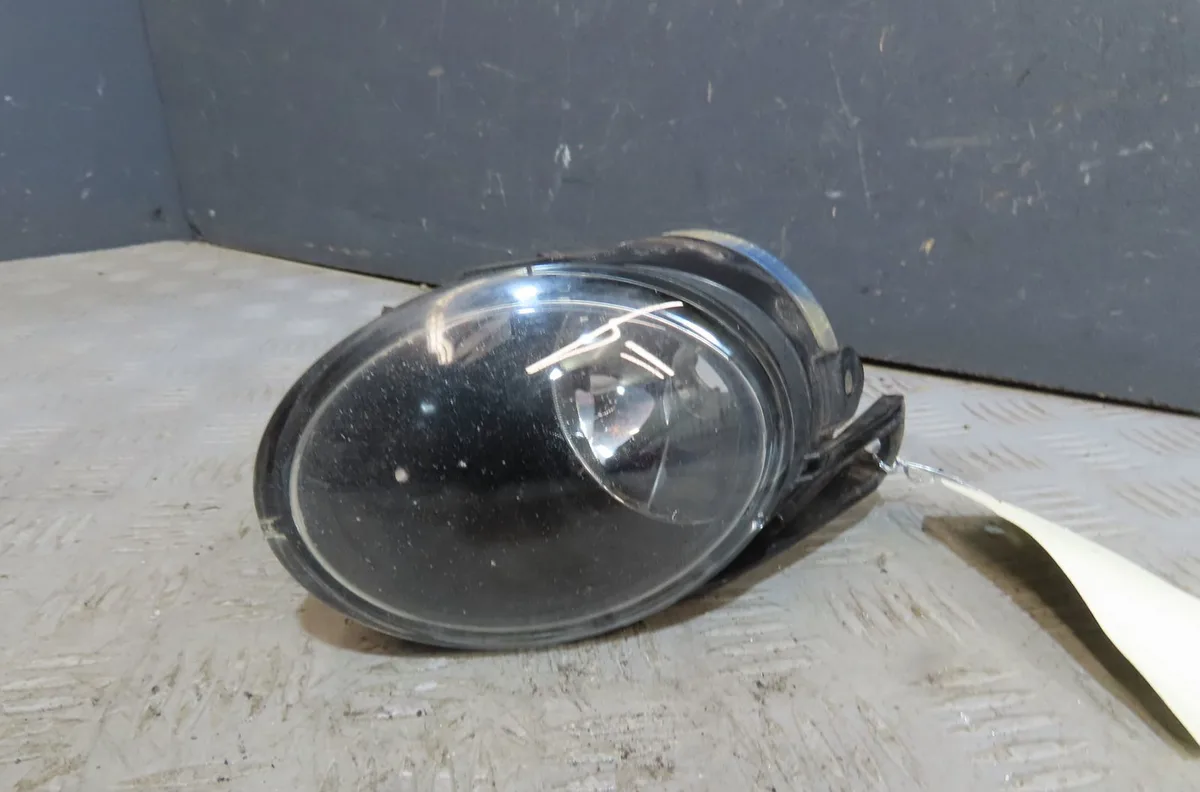 Phare antibrouillard avant droit Volkswagen PASSAT B6 Variant (3C5) 2.0 tdi (2005-2010) occasion