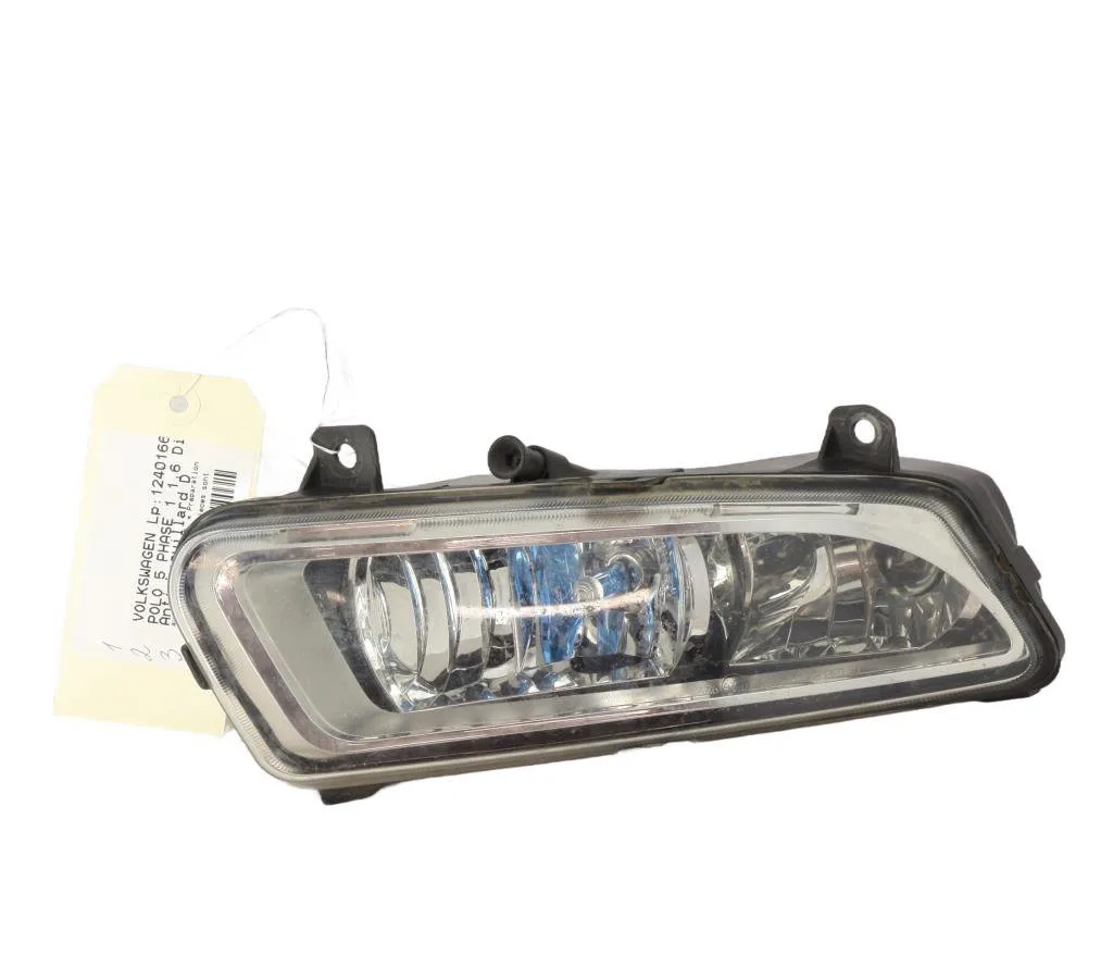 Phare antibrouillard avant droit VOLKSWAGEN POLO 5 PHASE 1 occasion