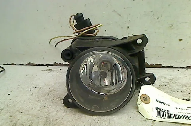 Phare antibrouillard avant droit Volkswagen POLO (6N2) 1.4 tdi (1999-2001) 5 portes occasion