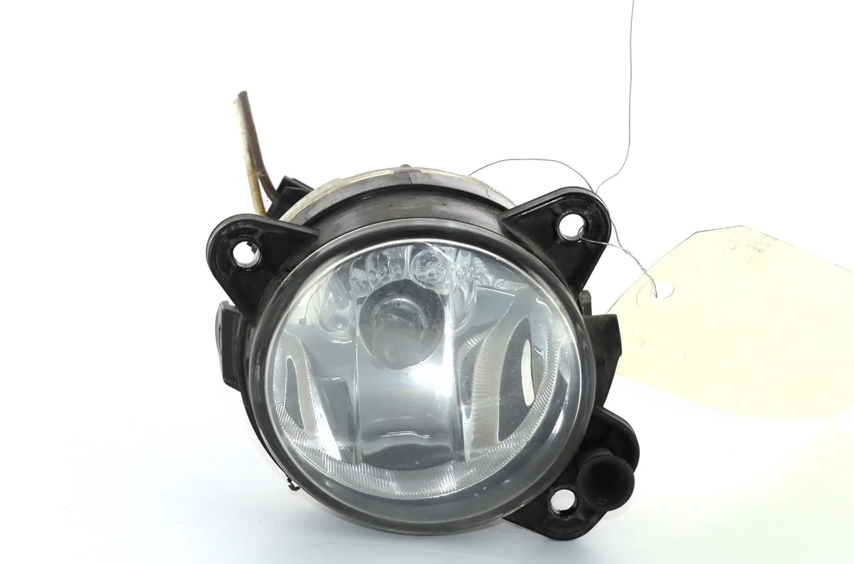 Phare antibrouillard avant droit Volkswagen POLO (9N_, 9A_) 1.2 12v (2001-2007) 5 portes occasion