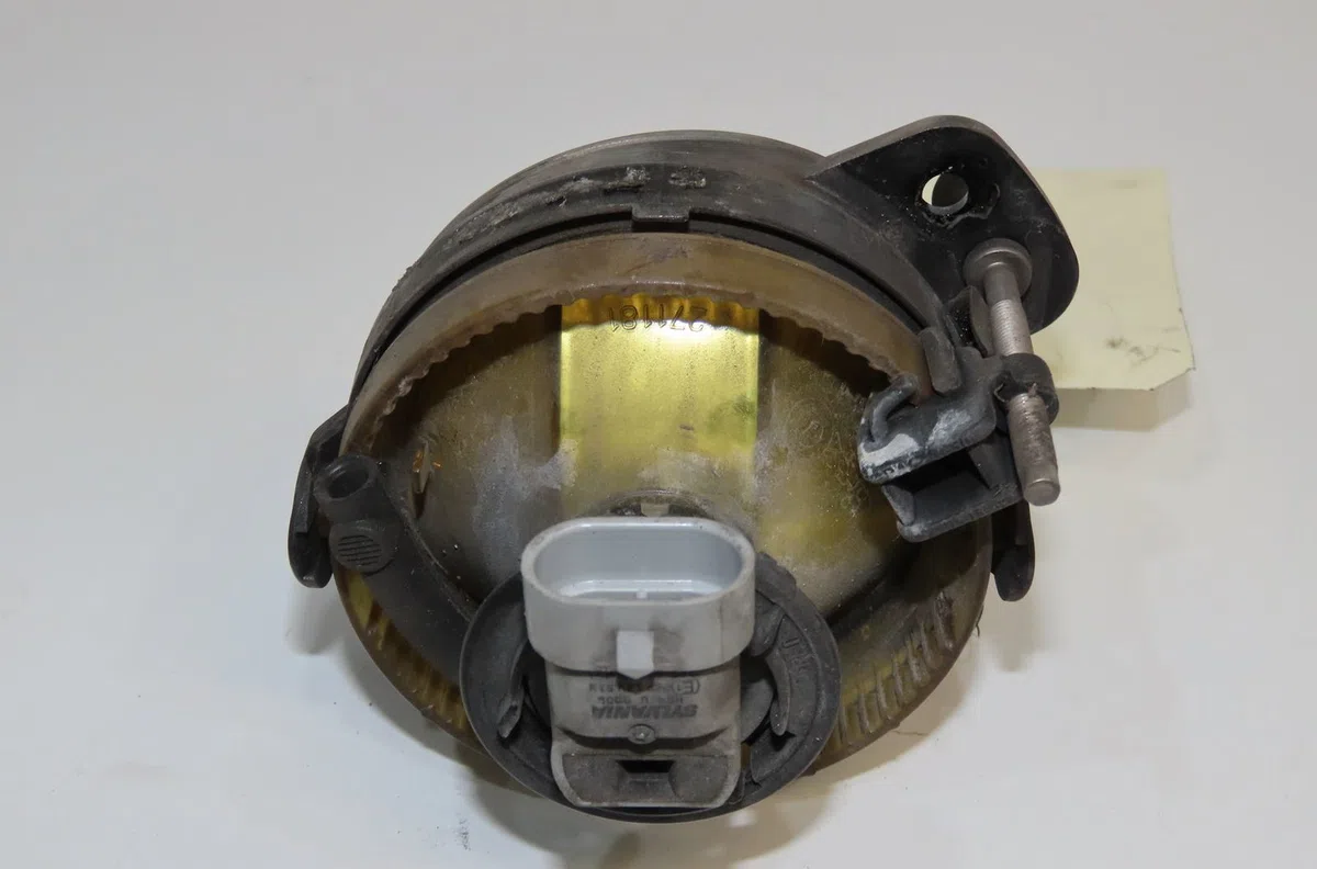 Phare antibrouillard avant droit Volkswagen POLO (9N_, 9A_) 1.4 tdi (2001-2005) 5 portes occasion