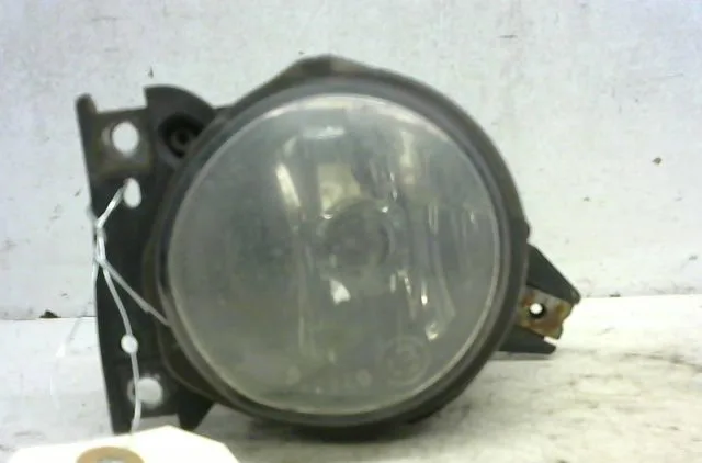 Phare antibrouillard avant droit Volkswagen SHARAN (7M8, 7M9, 7M6) 1.9 tdi (1996-2000) occasion