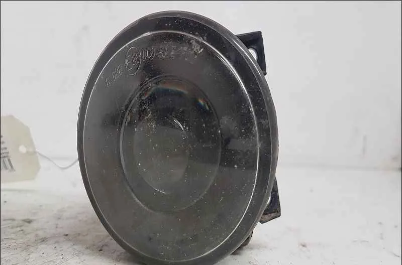 Phare antibrouillard avant droit VOLKSWAGEN TOURAN I occasion