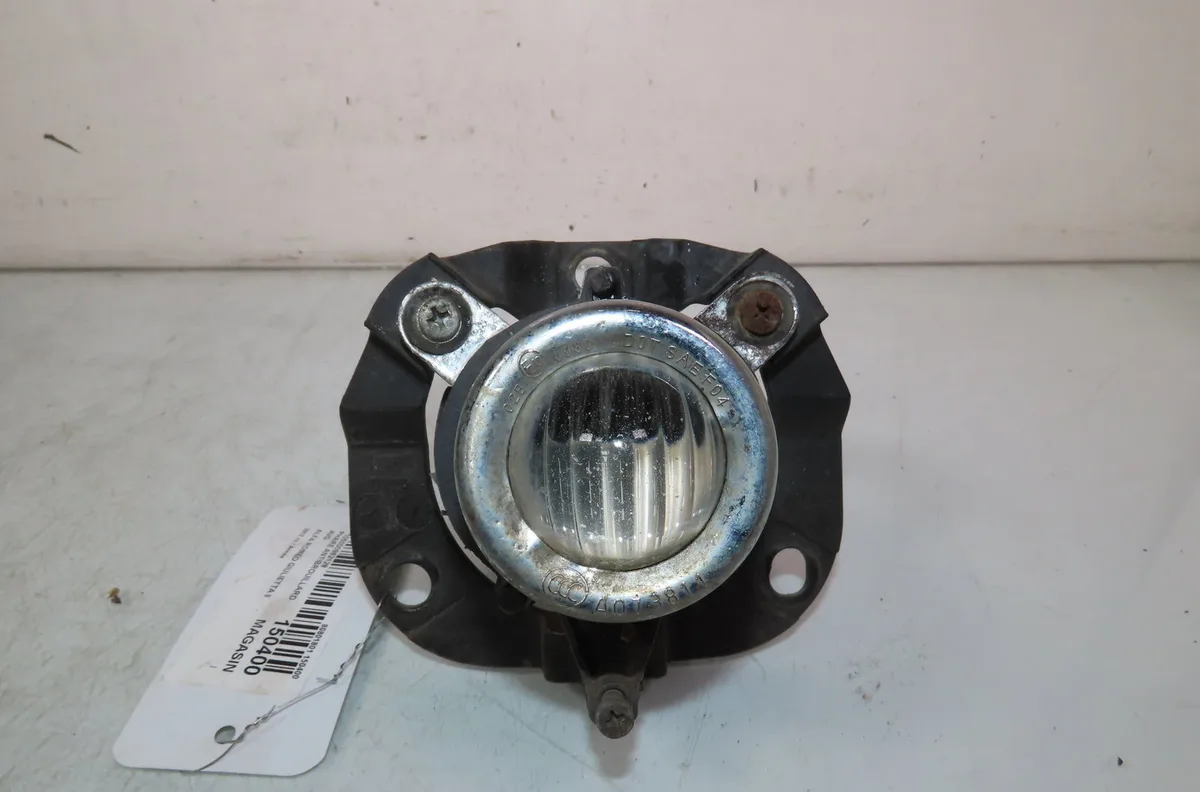 Phare antibrouillard avant gauche Alfa romeo GIULIETTA (940_) 1.4 tb (940fxa1a, 940fxt1a) (2010-2020) occasion