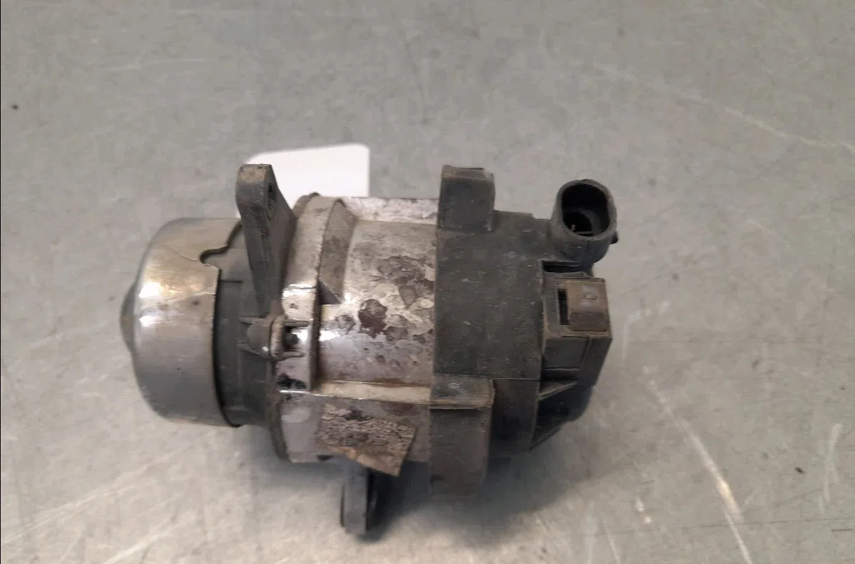 Phare antibrouillard avant gauche Alfa romeo GIULIETTA (940_) 1.6 jtdm (940fxd1a) (2010-2016) 5 portes occasion