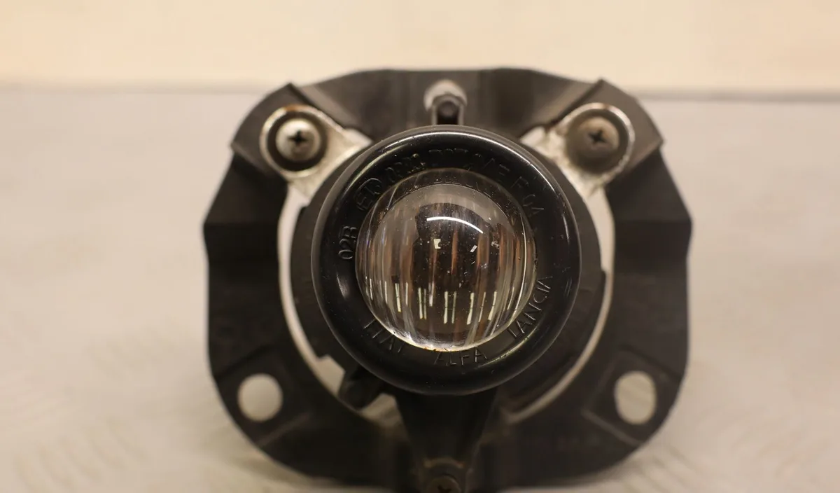 Phare antibrouillard avant gauche Alfa romeo GIULIETTA (940_) 2.0 jtdm (940fxe1a, 940fxg11) (2010-2020) occasion