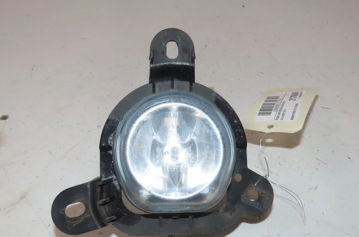 Phare antibrouillard avant gauche Alfa romeo MITO (955_) 1.3 multijet (955axp1a, 955ayc1a) (2009-2018) 3 portes occasion