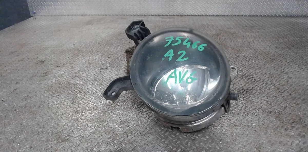 Phare antibrouillard avant gauche AUDI A2  A2 occasion