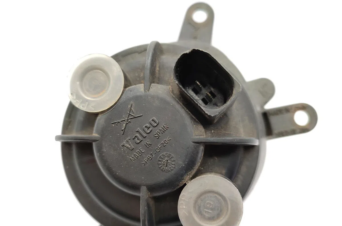 Phare antibrouillard avant gauche AUDI A3 1 PHASE 2 occasion