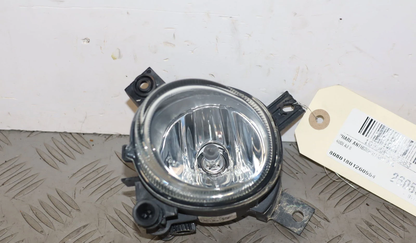Phare antibrouillard avant gauche Audi A3 Sportback (8PA) 2.0 tdi quattro (2006-2013) occasion
