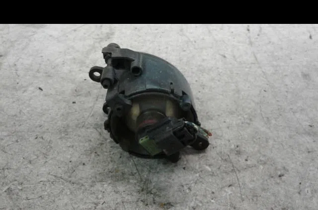 Phare antibrouillard avant gauche Audi A4 B6 Décapotable (8H7) 2.5 tdi (2002-2005) occasion