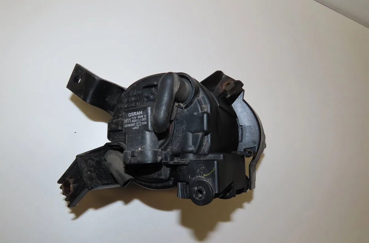 Phare antibrouillard avant gauche Audi A4 B7 Avant (8ED) 2.0 tdi 16v (2004-2008) occasion