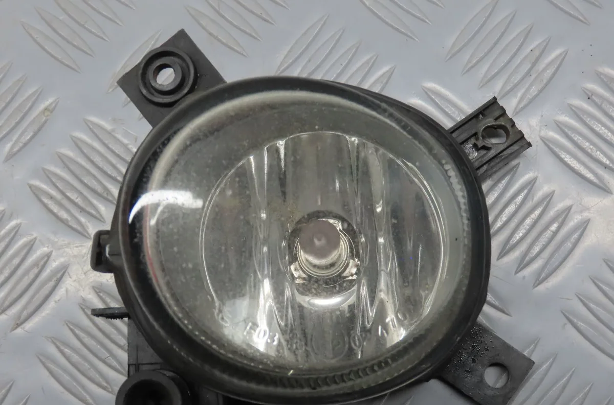 Phare antibrouillard avant gauche Audi A4 B7 Avant (8ED) 2.0 tdi (2004-2008) occasion