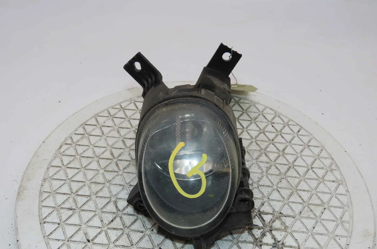 Phare antibrouillard avant gauche AUDI A4 II occasion
