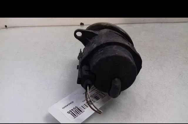 Phare antibrouillard avant gauche Audi A6 C5 (4B2) 2.5 tdi quattro (1997-2005) occasion