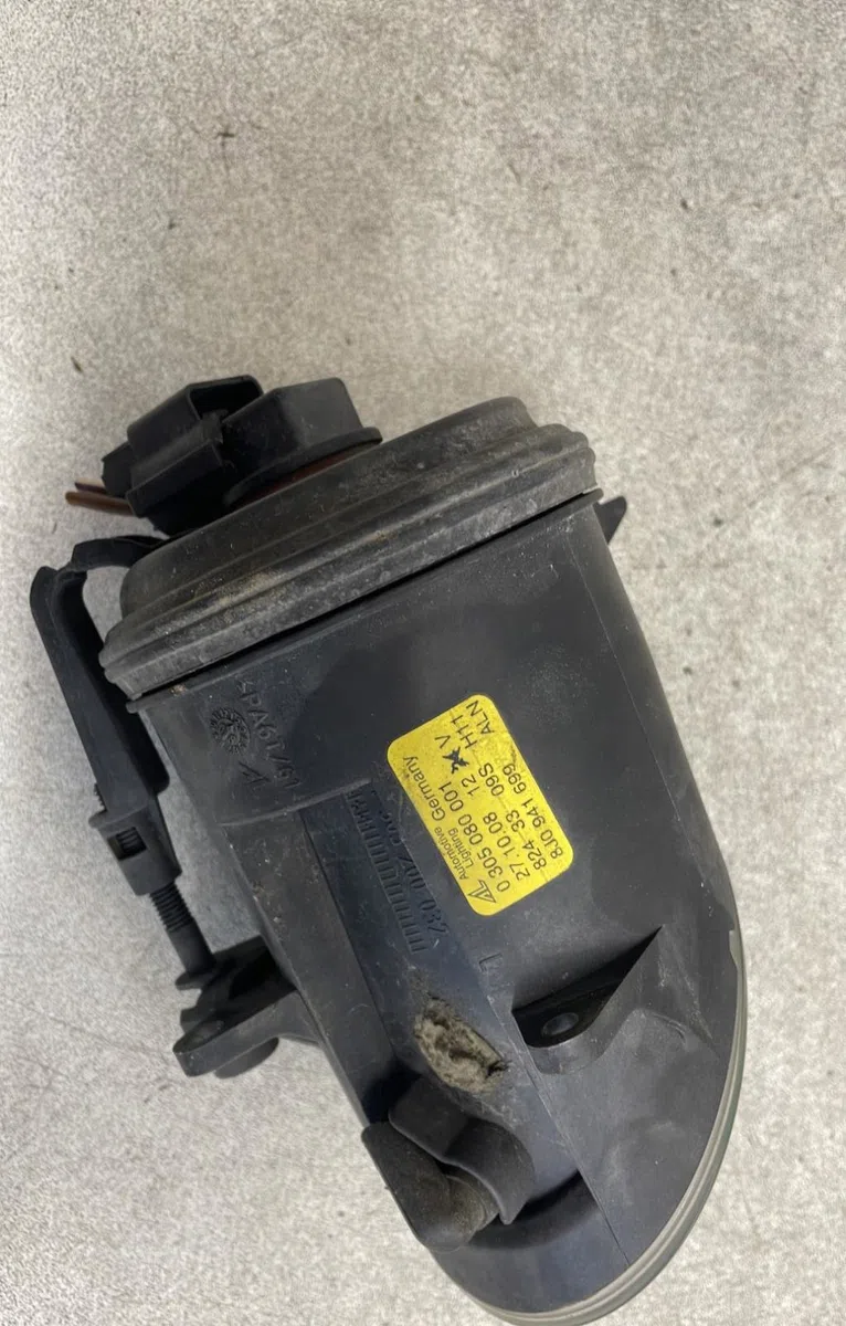 Phare antibrouillard avant gauche Audi TT (8J3) 2.0 tfsi (2006-2010) occasion