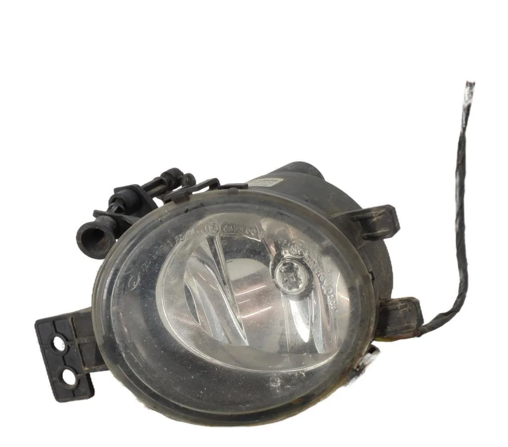 Phare antibrouillard avant gauche Bmw 1 Décapotable (E88) 118 d (2008-2013) occasion