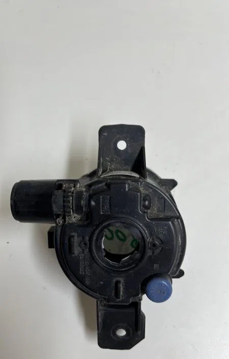 Phare antibrouillard avant gauche Bmw 1 (E81) 118 d (2006-2011) 3 portes occasion