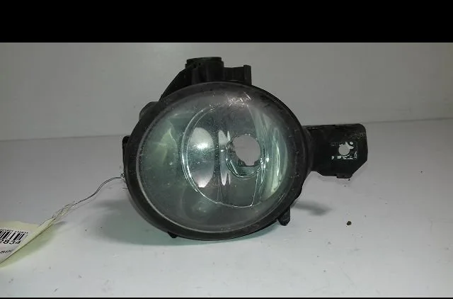 Phare antibrouillard avant gauche Bmw 1 (E87) 116 i (2004-2011) occasion