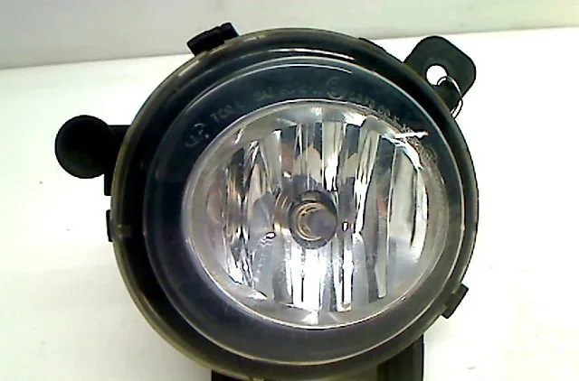 Phare antibrouillard avant gauche Bmw 1 (F20) 116 d (2012-2015) occasion