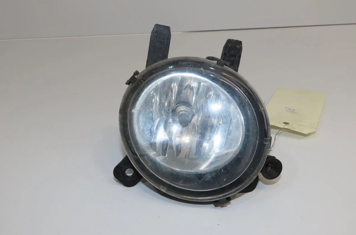 Phare antibrouillard avant gauche Bmw 1 (F21) 116 i (2011) occasion