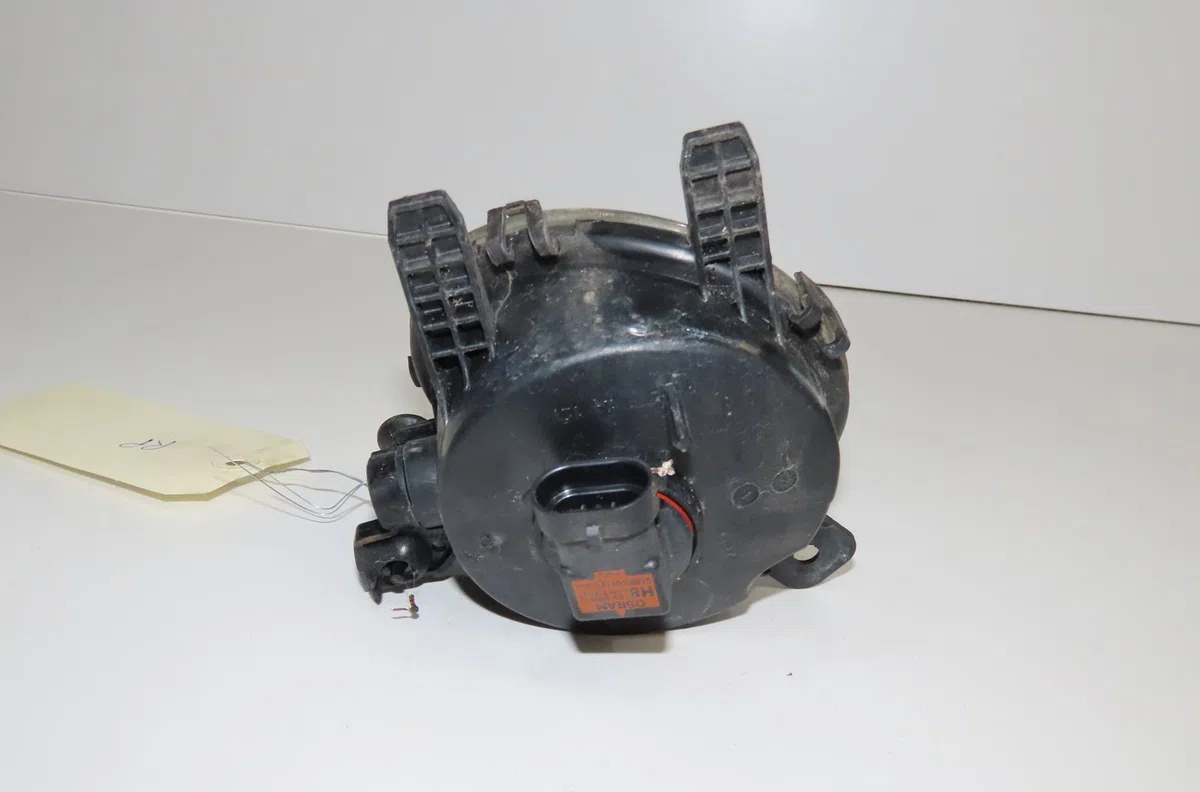 Phare antibrouillard avant gauche Bmw 1 (F21) 116 i (2011) occasion