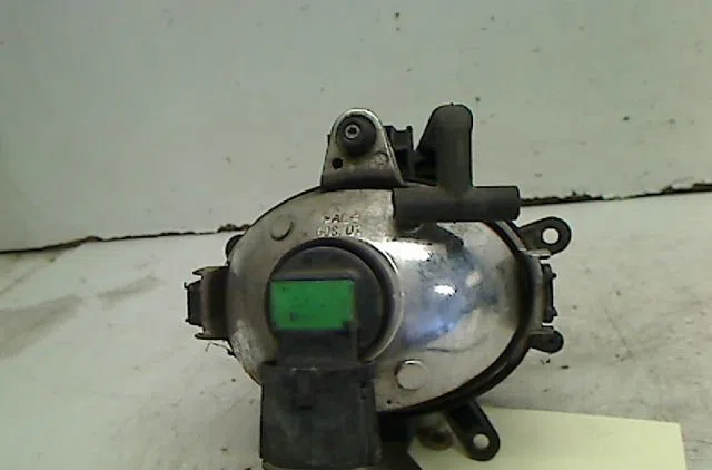 Phare antibrouillard avant gauche Bmw 3 (E46) 320 d (1998-2001) occasion