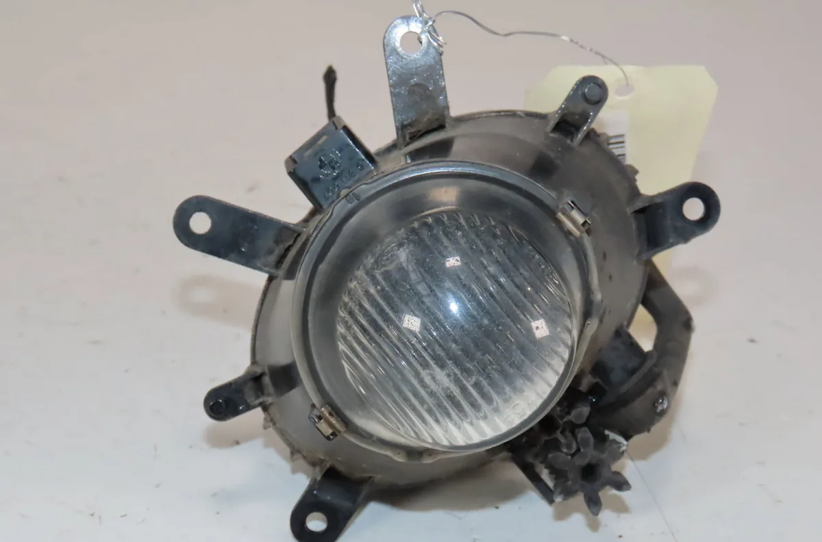 Phare antibrouillard avant gauche Bmw 3 (E46) 330 i (2000-2005) occasion