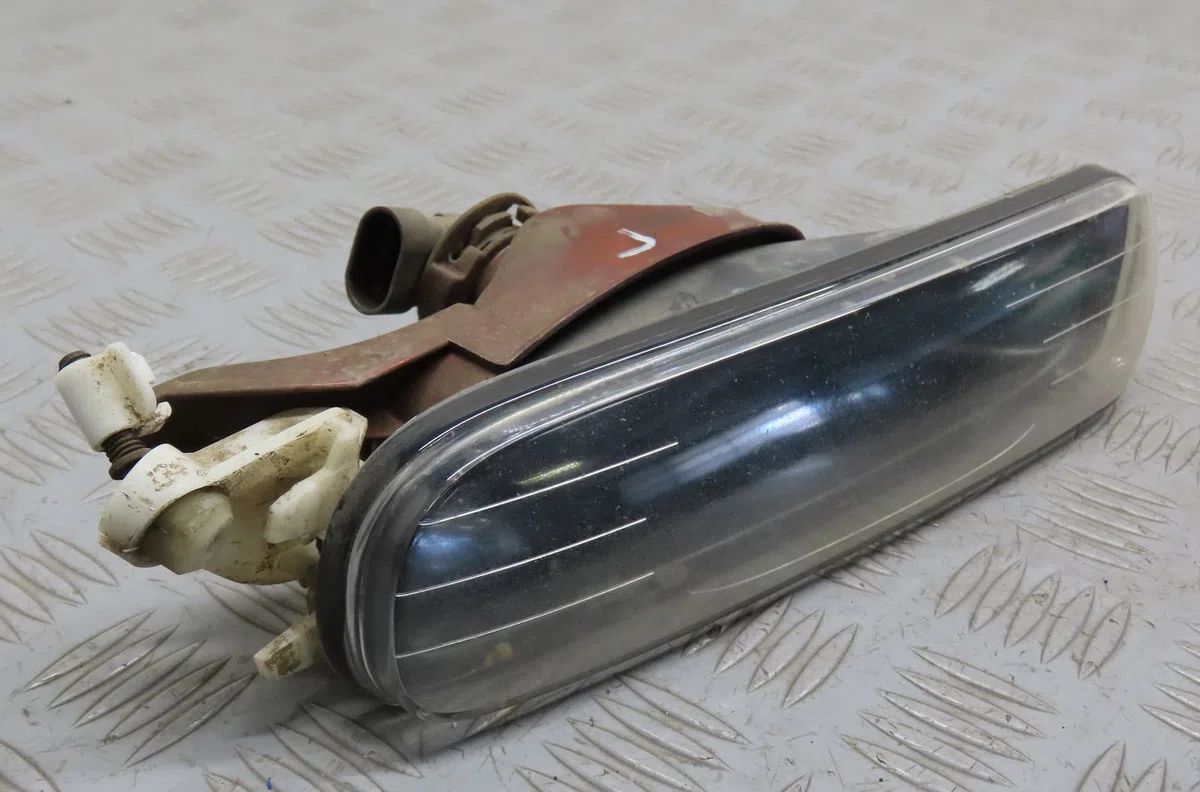 Phare antibrouillard avant gauche Bmw 3 (E46) 330 xd (2000-2003) occasion