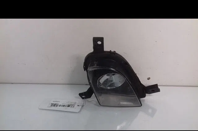 Phare antibrouillard avant gauche Bmw 3 (E90) 320 d (2004-2011) occasion
