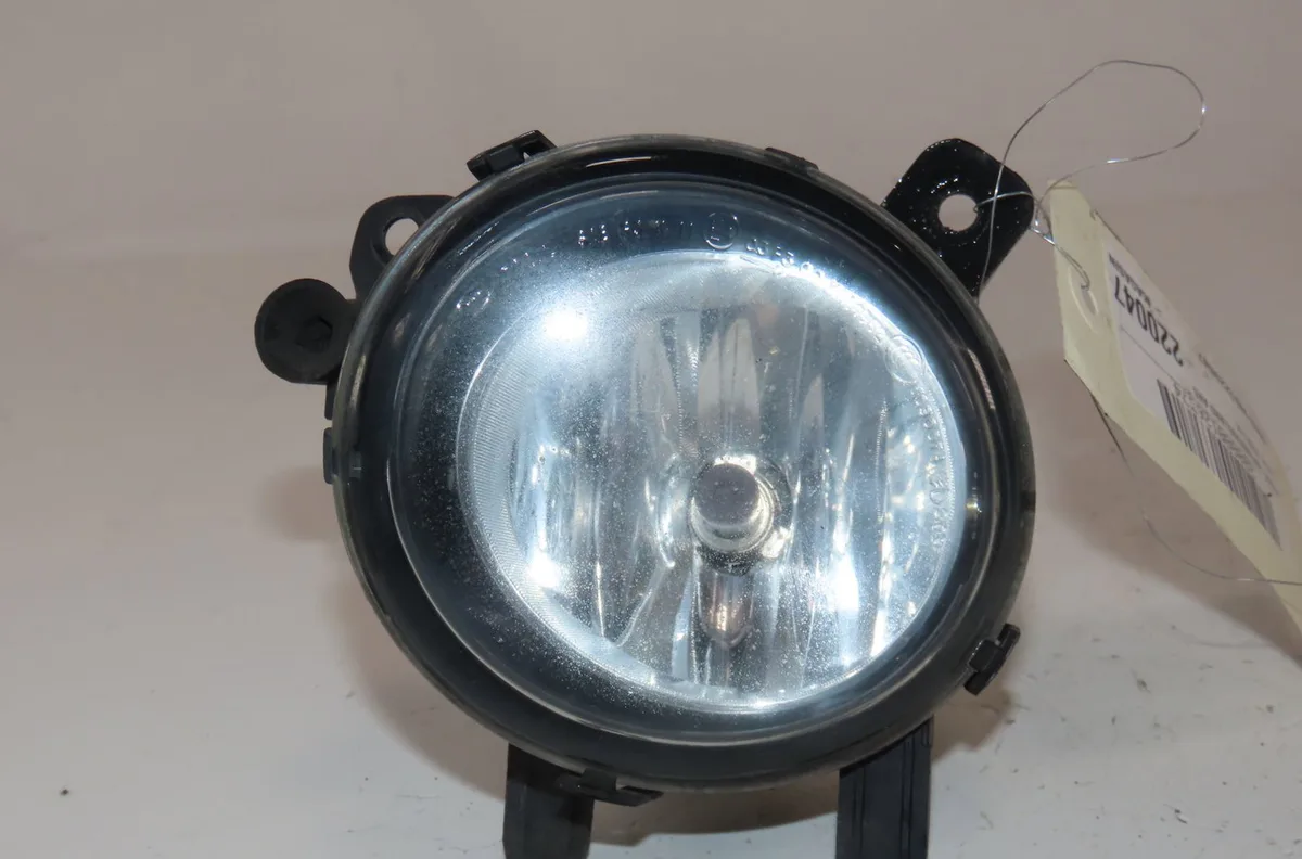 Phare antibrouillard avant gauche Bmw 3 Touring (F31) 316 d (2012-2019) occasion