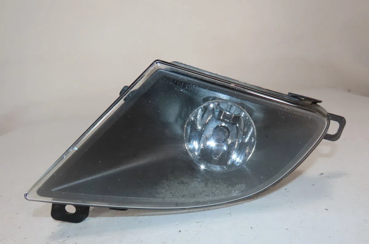 Phare antibrouillard avant gauche Bmw 5 (E60) 520 d (2005-2009) occasion