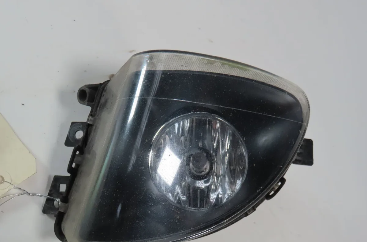 Phare antibrouillard avant gauche Bmw 5 Touring (F11) 525 d xdrive (2013-2017) occasion