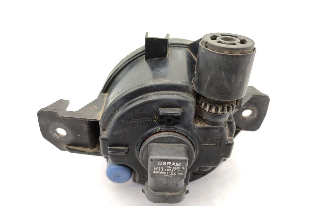 Phare antibrouillard avant gauche BMW SERIE 1 E87 PHASE 1 occasion