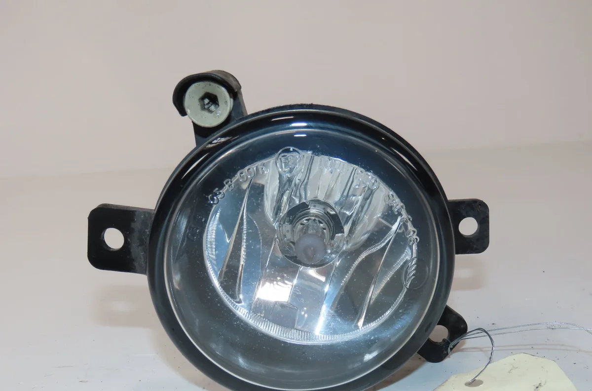 Phare antibrouillard avant gauche Bmw X1 (E84) Sdrive 20 d (2010-2015) occasion
