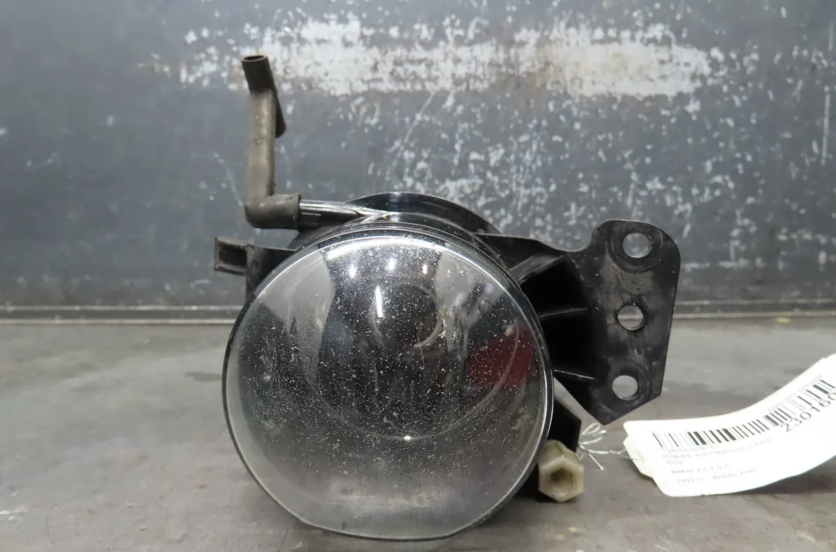 Phare antibrouillard avant gauche Bmw X3 (E83) 3.0 d (2004-2005) occasion