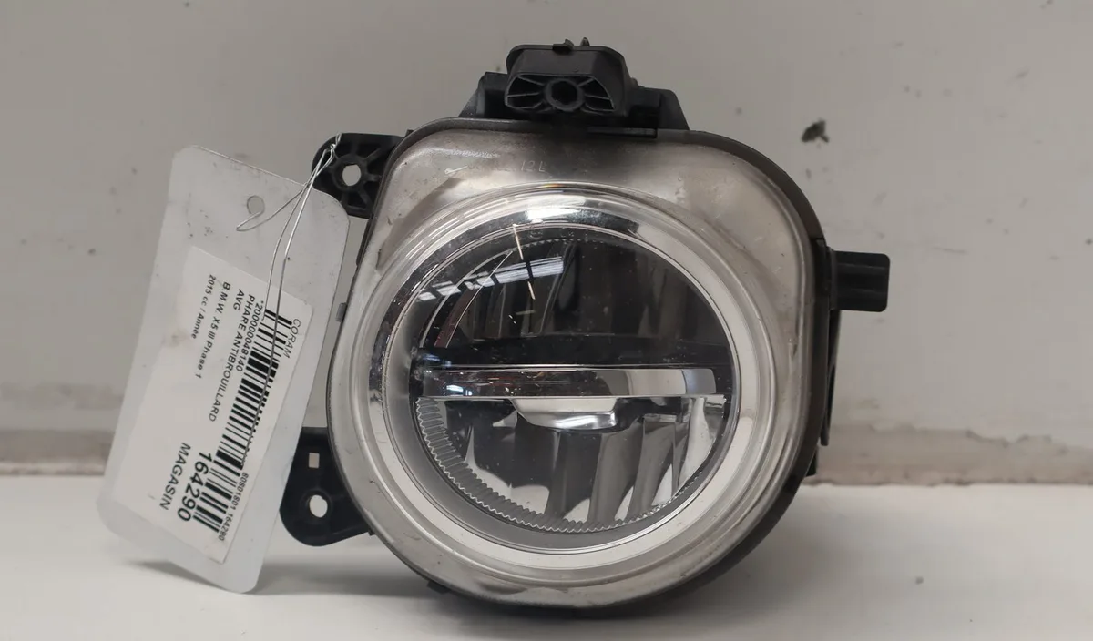 Phare antibrouillard avant gauche Bmw X5 (F15, F85) Xdrive 40e (2015-2018) occasion