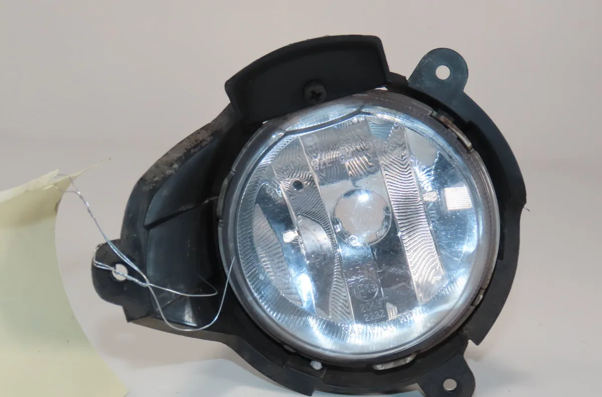Phare antibrouillard avant gauche Chevrolet CAPTIVA (C100, C140) 2.0 d (2007) occasion