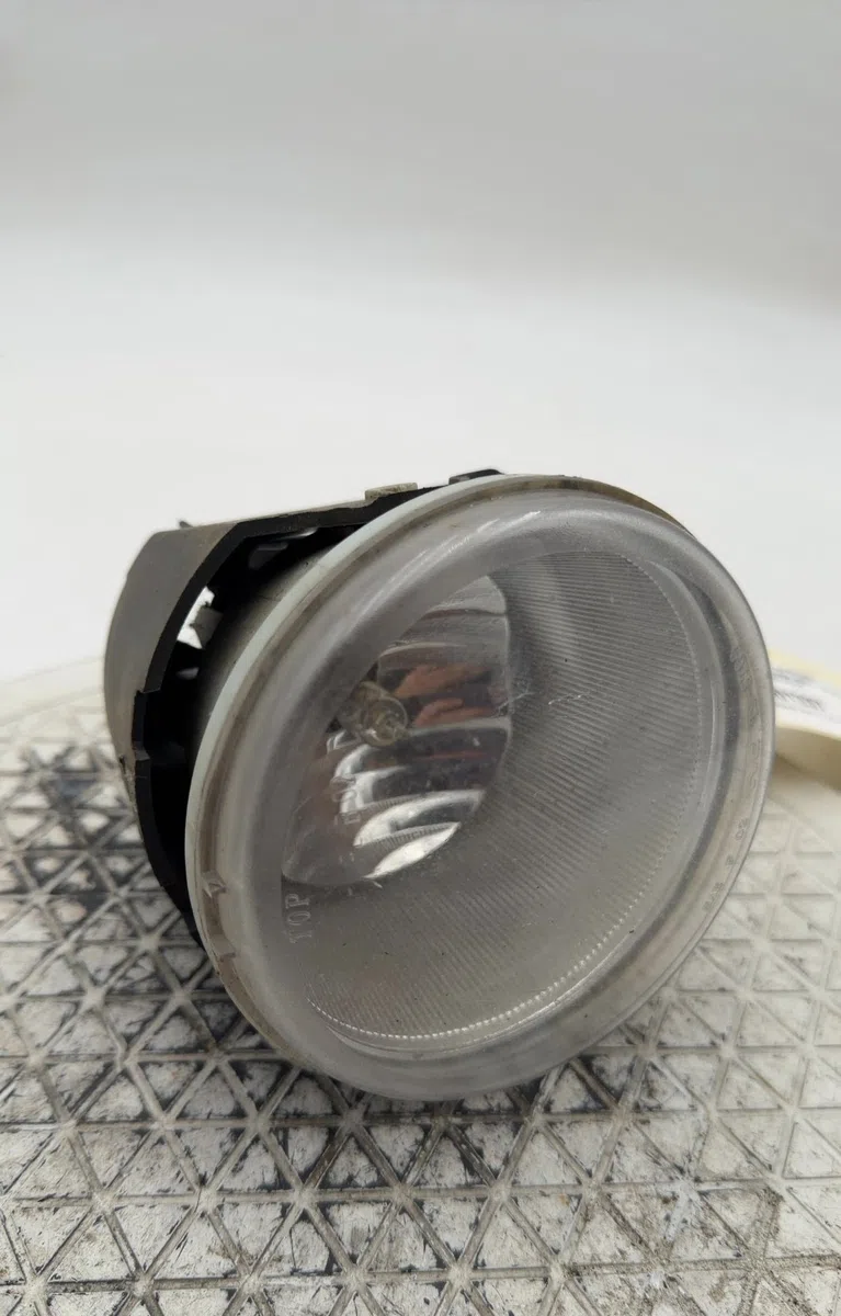 Phare antibrouillard avant gauche CHRYSLER 300C occasion