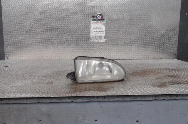 Phare antibrouillard avant gauche CHRYSLER PT CRUISER PT CRUISER PHASE 1 BREAK occasion